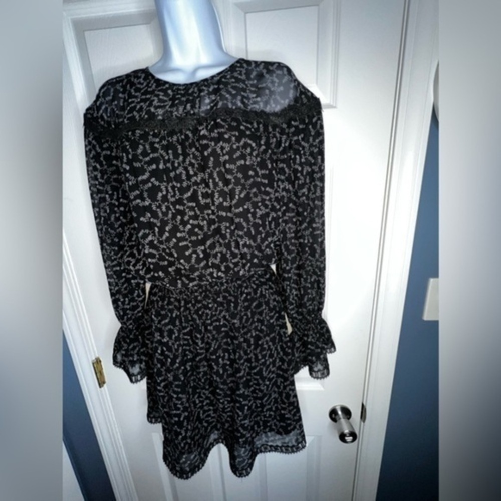 Long Sleeve Black Printed Ruffle Hem Dress